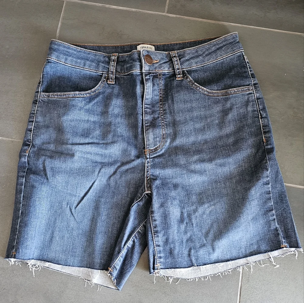 SOLD Ripton Jorts - Picture 2 of 4